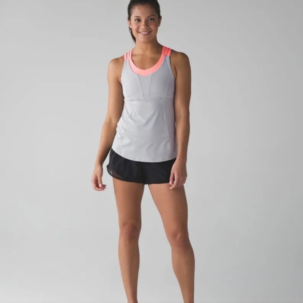 Lululemon Beat the Heat Top size 6